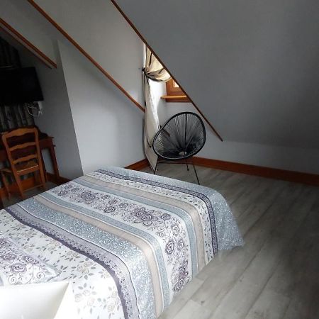 Chambre Au Moulin Des Templiers Chaudes-Aigues Exteriör bild